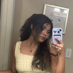 Roxanne Salazar - @crocsanne - Instagram