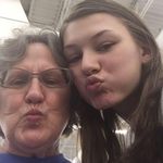 Roxanne Saunders - @roxanne.saunders.39 - Instagram
