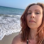 Kari Stone - @roxanne._stone - Instagram