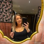 Roxie Foster - Facebook