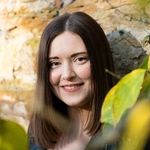 Roxie Key - Author, Writer & Freelance Copywriter - @roxieadellekey - Instagram