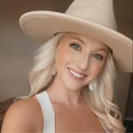 Avery Roy - @avery_roy - Instagram