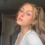 Izzy x - @ruby.greenwood_xx - Instagram