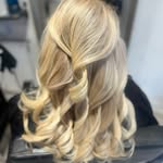 Ruby Howard 💇‍♀️ - @ruby_thehairlounge - Instagram