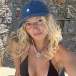 ruby - @ruby_lewis_ - Instagram