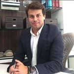 Russell Antonio - @anto_russeas - Instagram