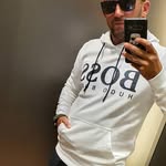 Russell Farrell - @rionnagurrie - Instagram