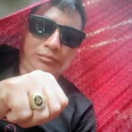 Russell Leytton Vasquez - Facebook