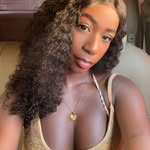 @_ruthbravo - Instagram
