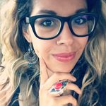 Ruth Bugg - @ruths5dollartreasures - Instagram