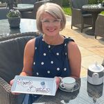 Ruth Connor - @handbags74 - Instagram