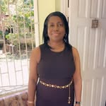 Ruth Earle - @caps_4_the_times - Instagram