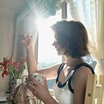 Ruth Emma Barnard - @ruth.emma.b_lines - Instagram
