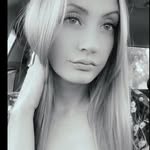 Rebecca Ruthliss - @r.ruthliss - Instagram