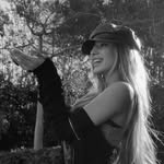 𝖗𝖚𝖙𝖍| Fotografo | Modelo - @themuseruth - Instagram