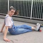 Ruth - @ruthrolls_away - Instagram