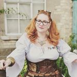 Ruth Thorne - @dances_with_gulls - Instagram