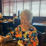 Ruth Toombs - @toombs5195 - Instagram