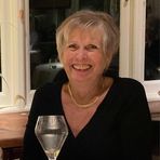 Ruth Venn - author - Facebook