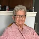 Ruth Holcomb - @ruth.holcomb.37 - Instagram