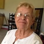Ruth Holcomb - @ruth.holcomb - Instagram