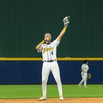 Ryan Cox - @theglovemagician - Instagram