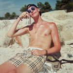 Ryan Hyde - @hydenseek97 - Instagram