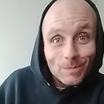 Ryan Maroney - @iworshipblackpu - Instagram
