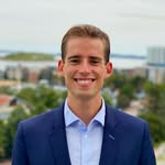 Ryan Rhodenizer - @ryguyrealty.ryanrhodenizer - Instagram
