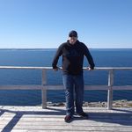 Ryan Sellars - @esteritahertumal - Instagram