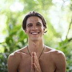 Ryan Thompson - @rybo.yogi - Instagram