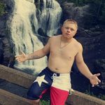 Ryan Tuck - @ryantuck33 - Instagram