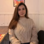 Saba Tariq - @sabalocked - Instagram