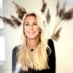 Sabina Stenberg - @yogamedsabina - Instagram