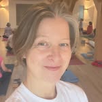 Sabine Klein - @openflowyoga - Instagram