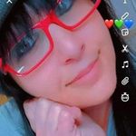 Sabrina Chase - @beautifulmess697 - Instagram