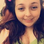 Sabrina Combs - @sabrina.combs.127 - Instagram