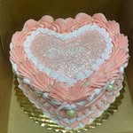 Sabrina Joy - @beebeecakes257 - Instagram