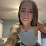 Sabrina Sauer - @sabrinashuestylist - Instagram