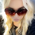 Sabrina Small - @meowiggy22 - Instagram