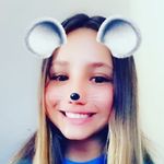 Sabrina Snyder - @wolfygirl_1664 - Instagram