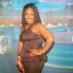 prettybrowngirl - @sadebarr - Instagram