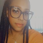 Sade Perry - @hunniebunqt - Instagram