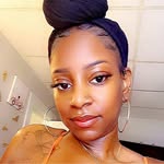 Sade Wallace - @msbeautiful2323 - Instagram