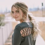 Sadie Jensen - @charmingyarn - Instagram