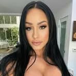 Sophia Scott - Facebook
