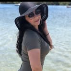 Sally Ali - Facebook
