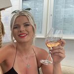 Sally Best - @sallyybest - Instagram