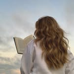 Sally⭐️ | bookstagram - @sallylovesbooks_ - Instagram