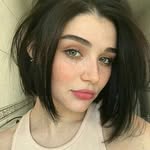 sally - @sallybook - Instagram
